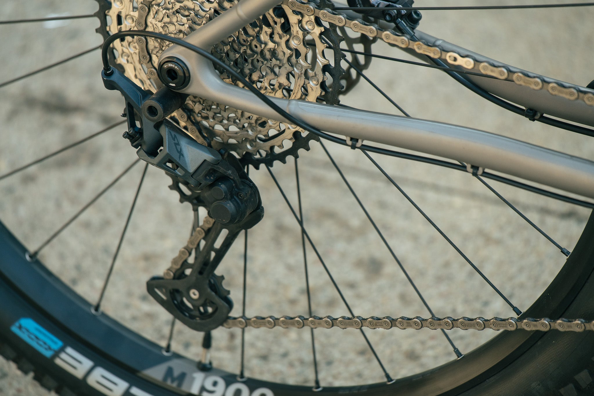Hoot Ti - Large - Shimano SLX - Demo