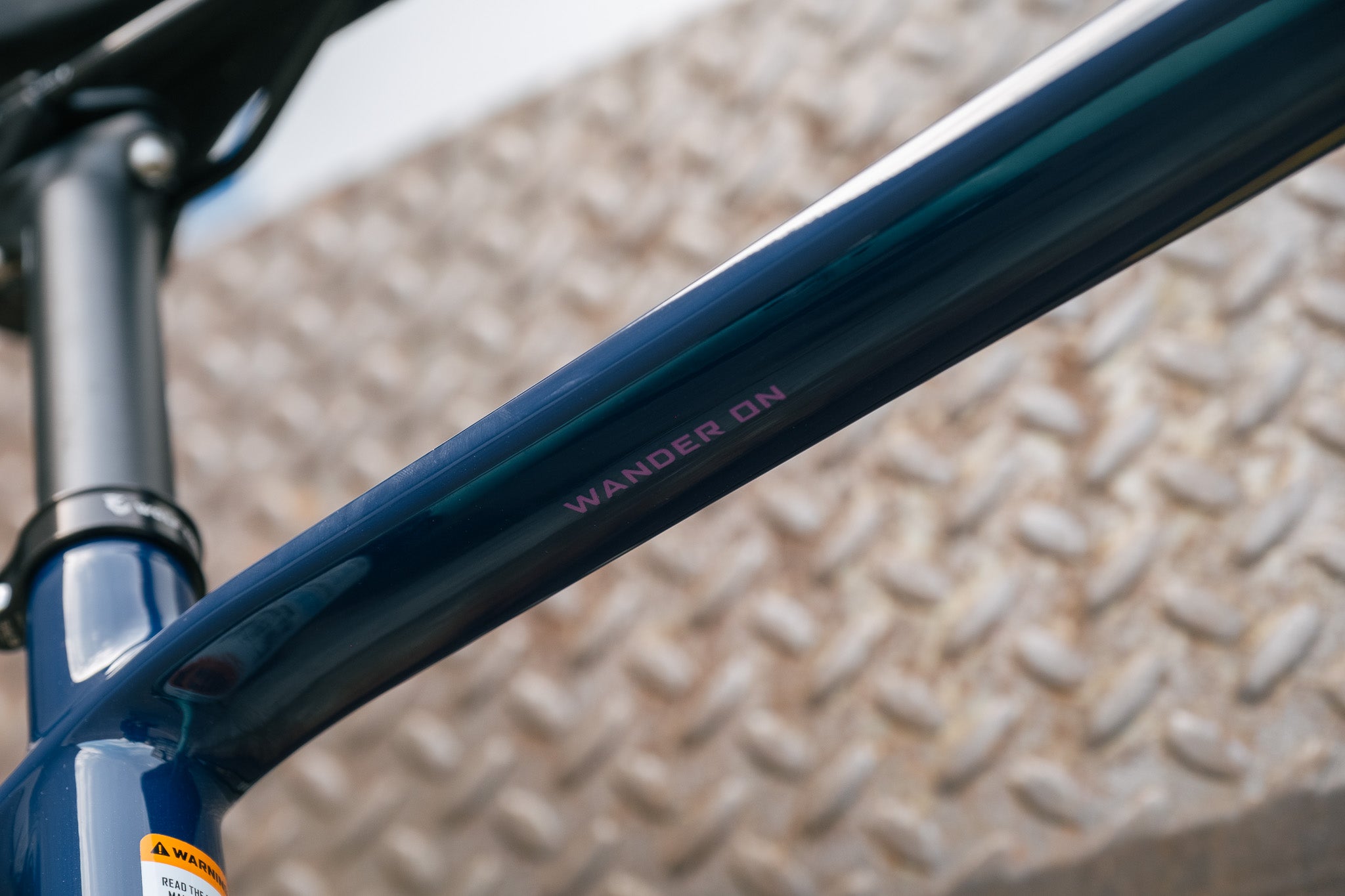 Waheela C in Seafoam & Navy - XL - 2x11 GRX 600 - Exclusive Paint