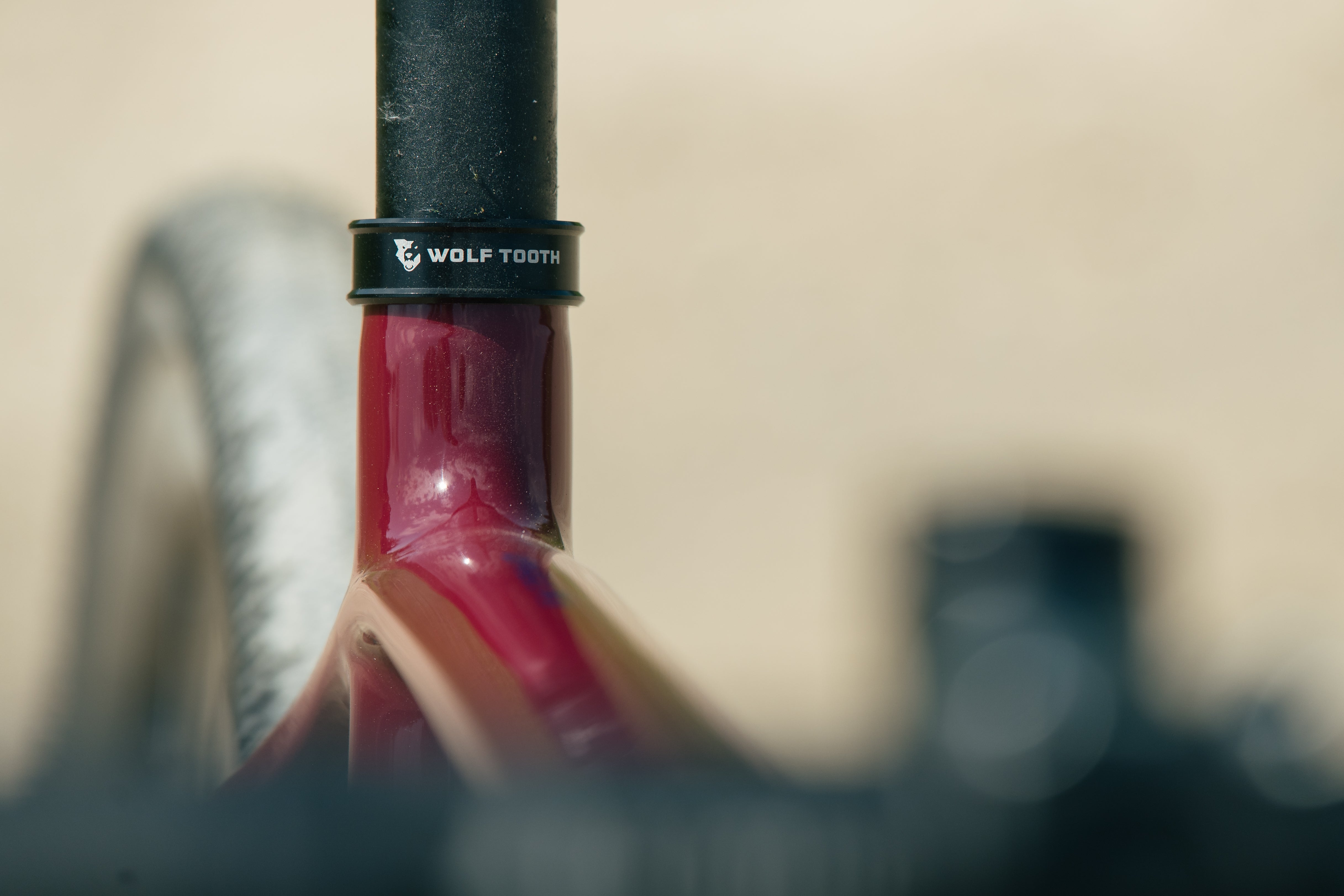 Waheela C - Seafoam/Maroon - Large - 1x12 SRAM Force - Photo Bike