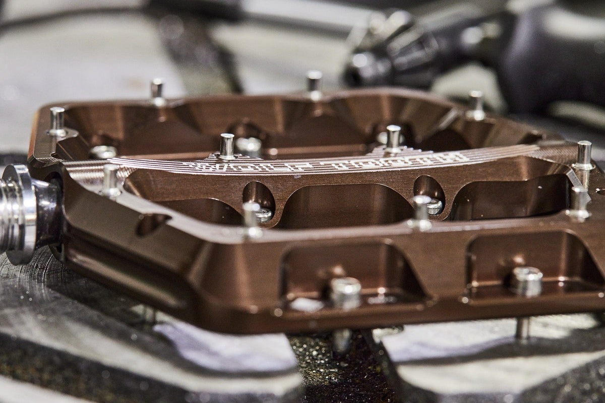 Wolf Tooth Waveform Aluminum Pedals