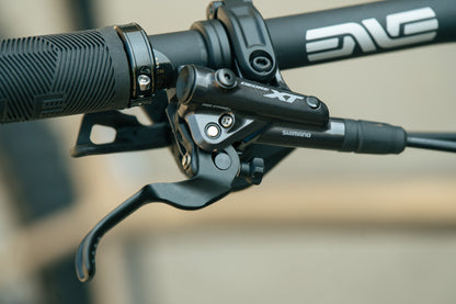 Hoot Ti - Large - Shimano SLX - Demo
