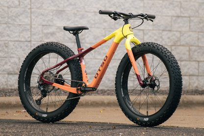 Voytek 2 - Neon Sunrise - Small - Shimano SLX - Demo