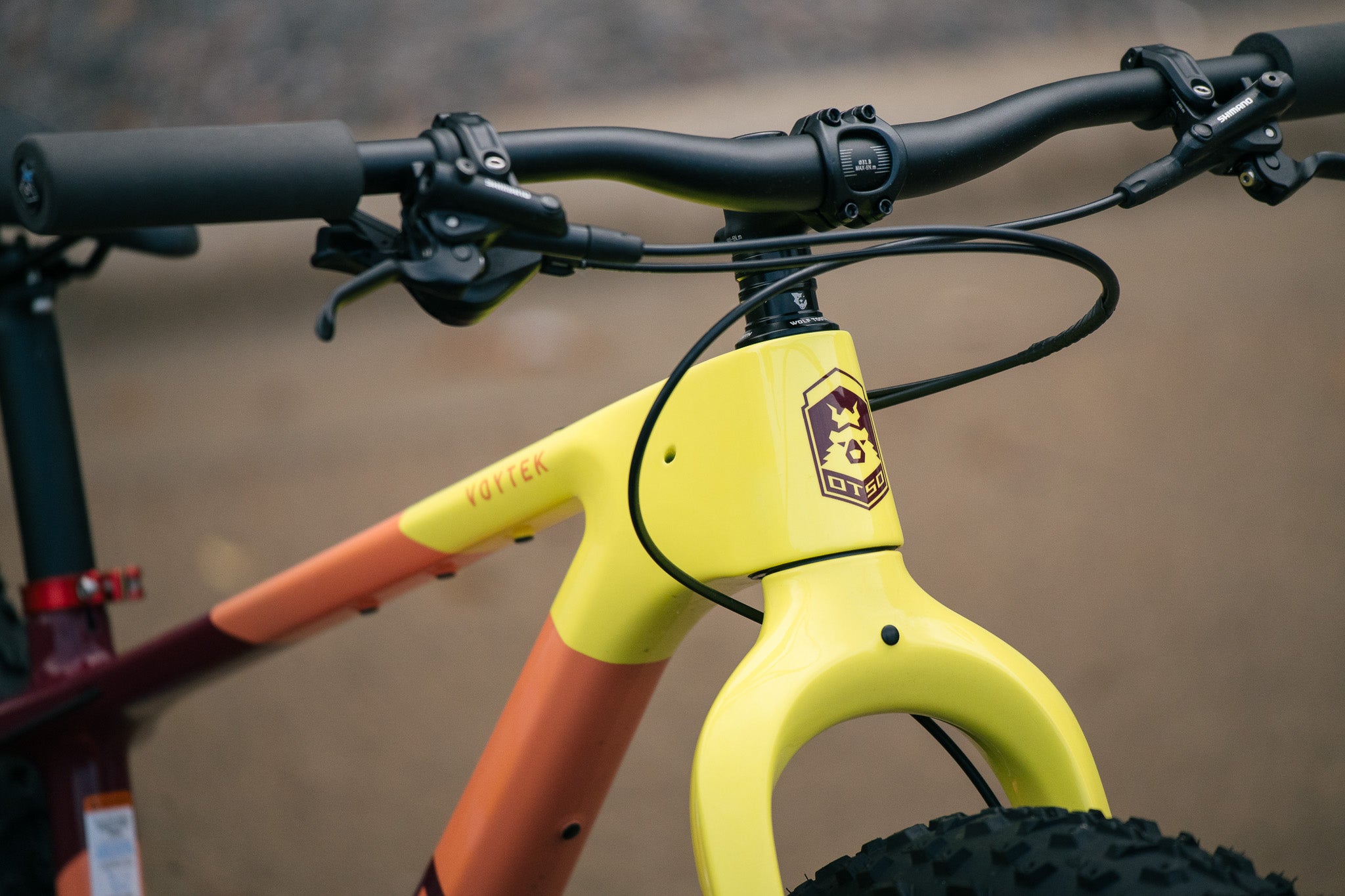Voytek 2 - Neon Sunrise - Small - Shimano SLX - Demo