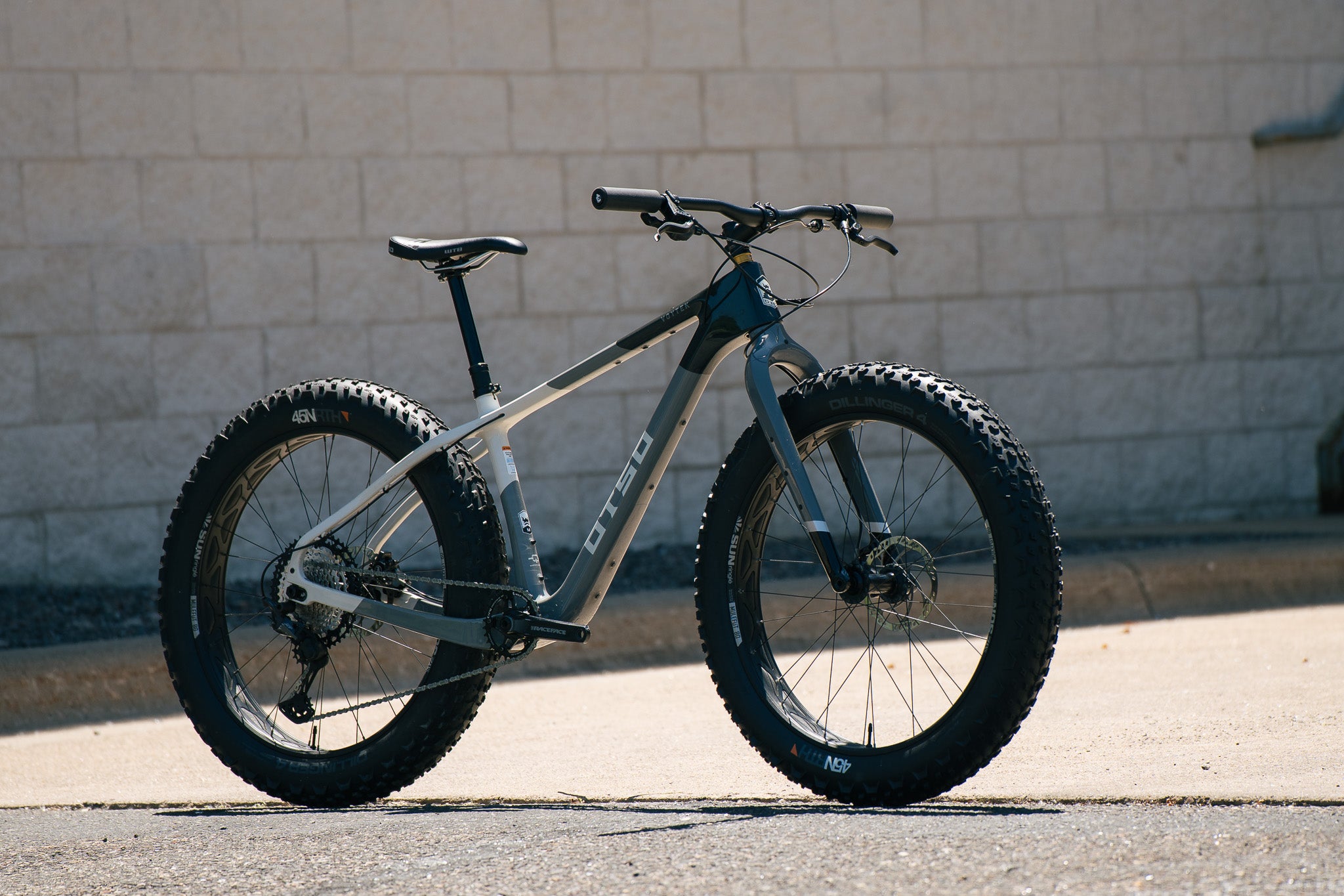 Voytek 2 - Tonal Slate - Medium - Shimano XT - Demo