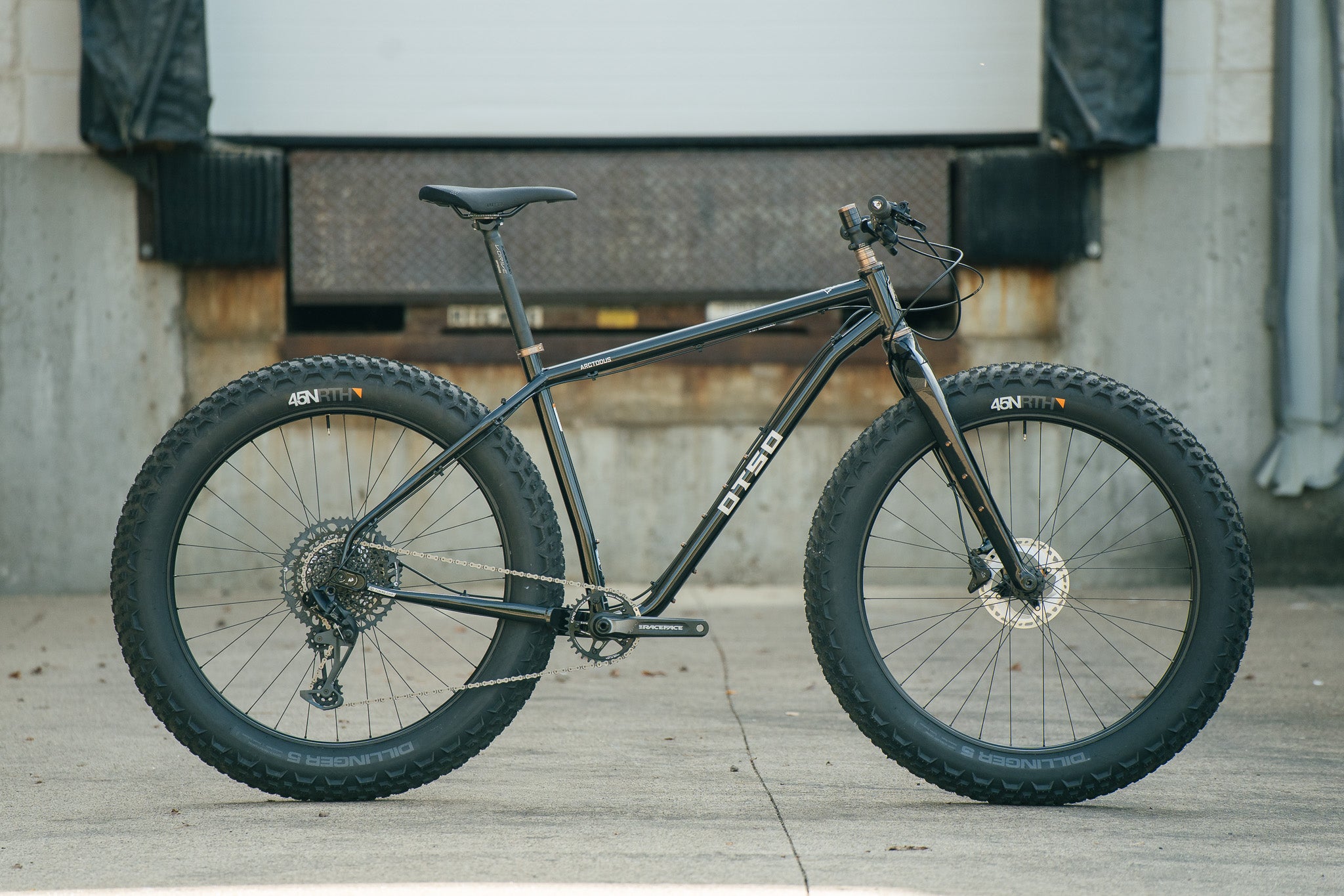 Arctodus - Black/Silver - XL - Demo w/ SRAM GX, HED Big Half Aluminum 27.5 wheels