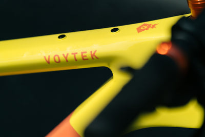 Voytek 2 - Neon Sunrise - Medium - Shimano SLX - Demo