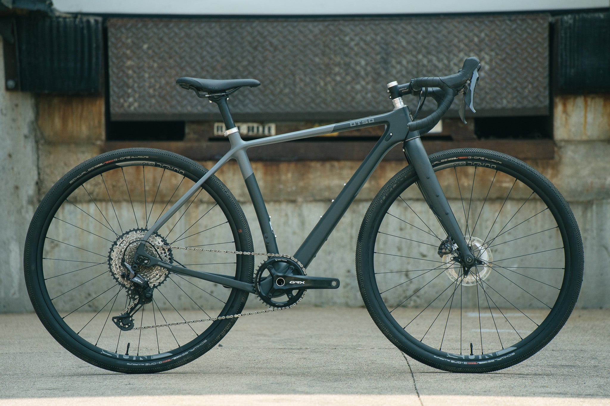 Waheela C Matte Slate/Gray- Medium - 1x12 Shimano GRX 800 - Demo